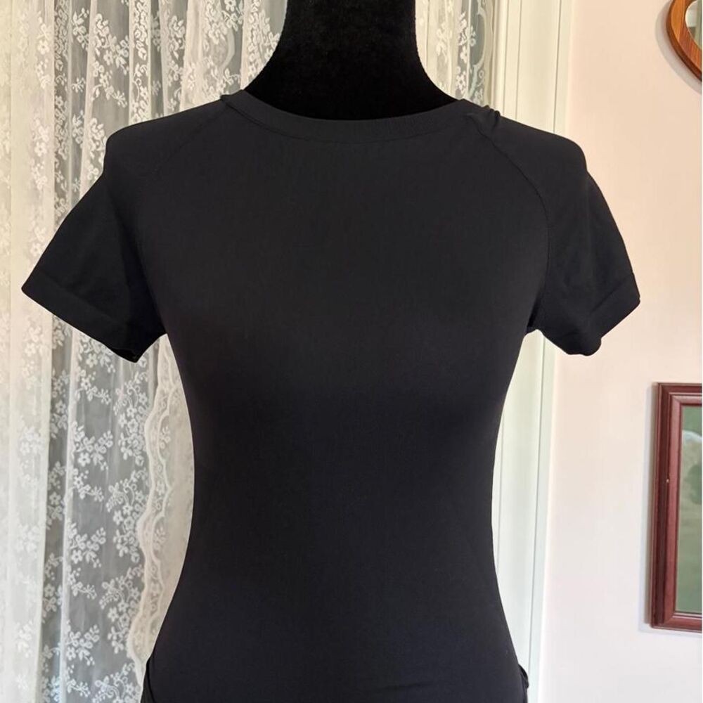 Black polyester & spandex workout top in a S